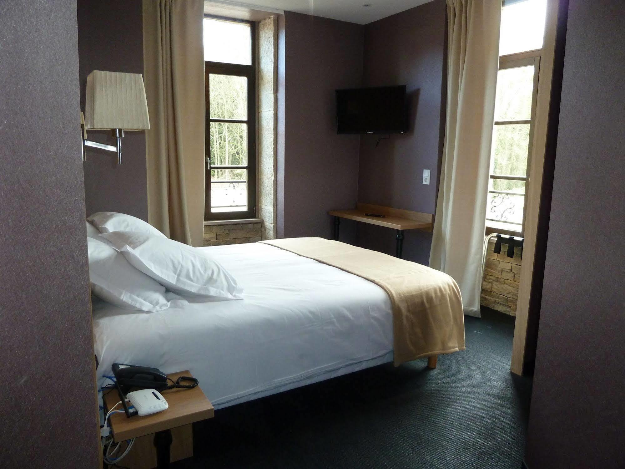 Logis L'Hotel D'Arc Arc-sur-Tille Ngoại thất bức ảnh