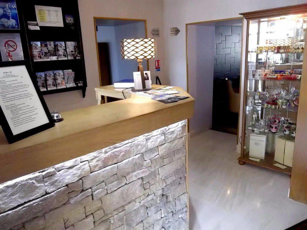 Logis L'Hotel D'Arc Arc-sur-Tille Ngoại thất bức ảnh