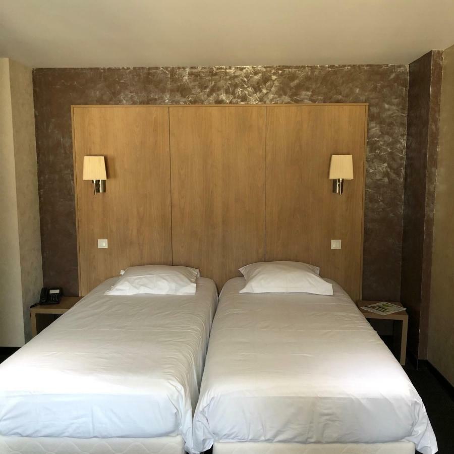 Logis L'Hotel D'Arc Arc-sur-Tille Ngoại thất bức ảnh