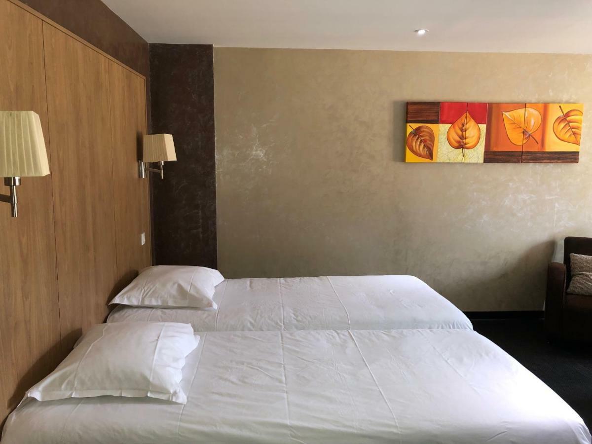 Logis L'Hotel D'Arc Arc-sur-Tille Ngoại thất bức ảnh